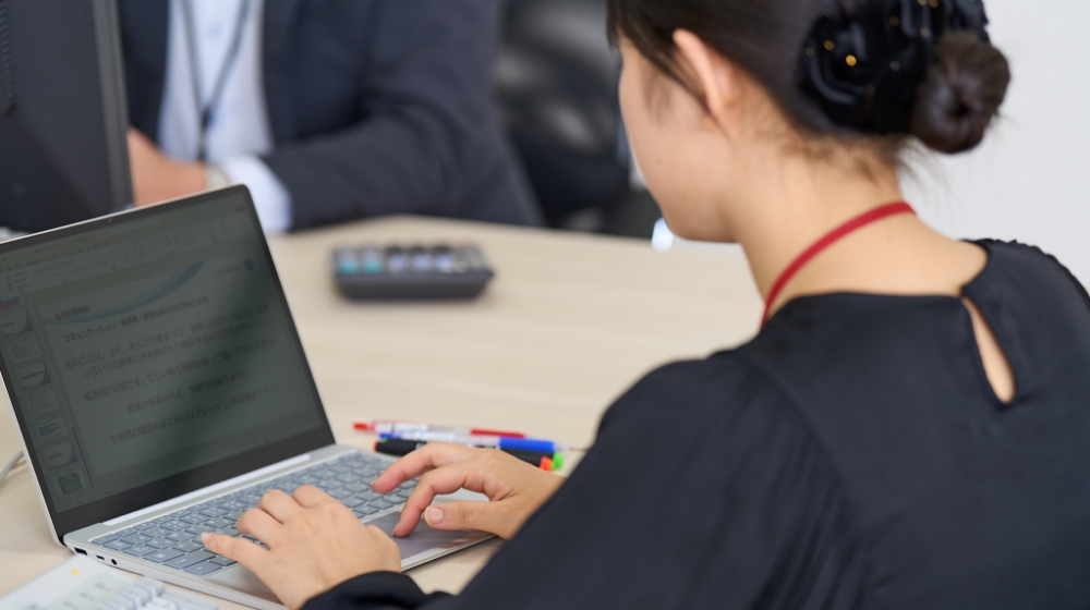 事務職（支援部署）